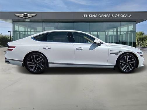 Uyuni White 2026 Genesis G80 2.5T Advanced