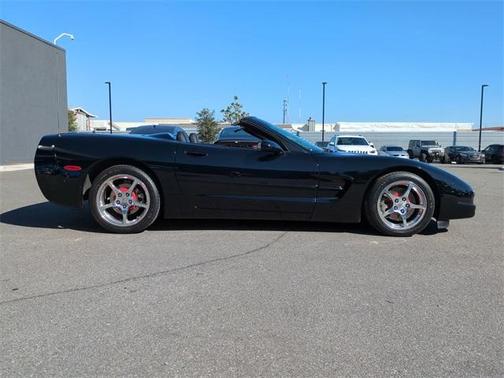 2003 Chevrolet Corvette 