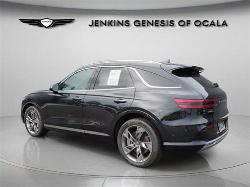 2023 Genesis Electrified GV70 Advanced