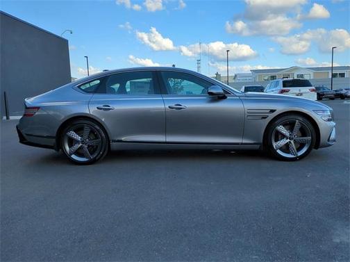 2025 Genesis G80 2.5T