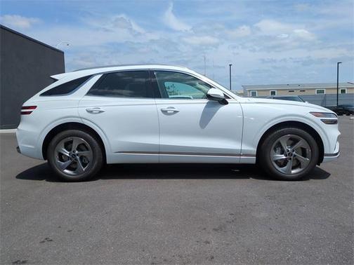2026 Genesis GV70 2.5T Select