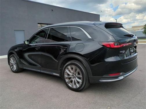 2024 Mazda CX-90 Premium Plus