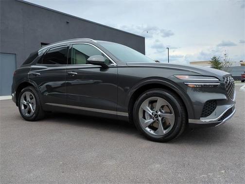 2026 Genesis GV70 2.5T Select
