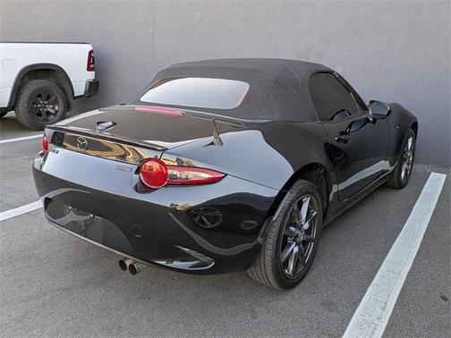 2016 Mazda MX-5 Miata Grand Touring
