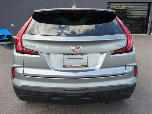 2024 Cadillac XT4 Luxury