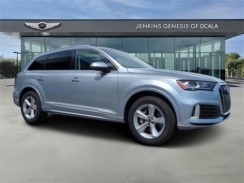 2022 Audi Q7 45 Premium