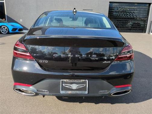 2025 Genesis G70 2.5T