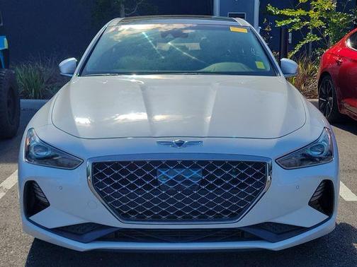 Uyuni White 2021 Genesis G70 2.0T