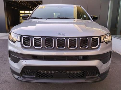 2025 Jeep Compass Sport