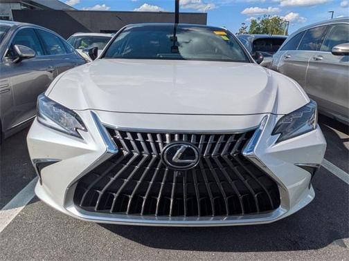 2024 Lexus ES 350 Ultra Luxury