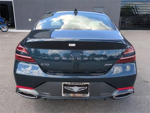 2025 Genesis G70 2.5T