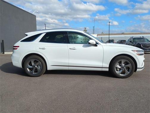 2026 Genesis GV70 2.5T