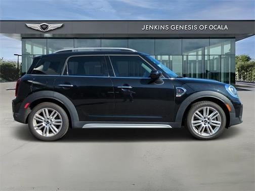 2023 MINI Countryman Cooper S