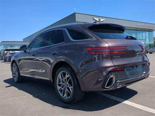 2023 Genesis GV70 2.5T