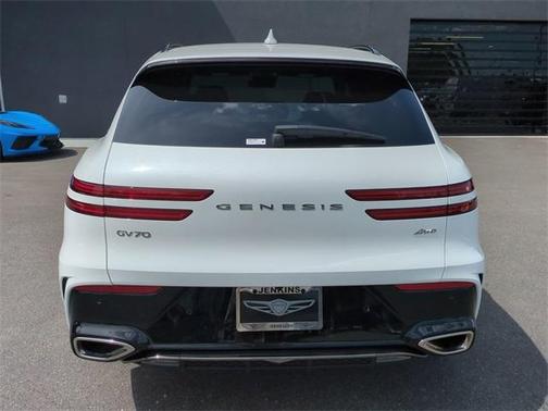 2026 Genesis GV70 2.5T
