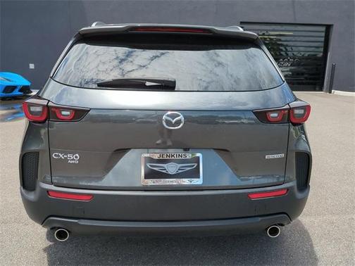 2024 Mazda CX-50 2.5 S Preferred Package