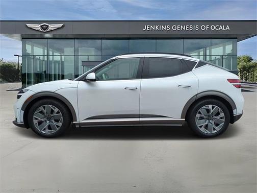 2025 Genesis GV60 Standard