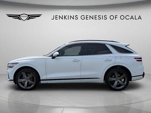 White 2023 Genesis GV70 2.5T