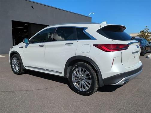 2023 INFINITI QX50 Luxe