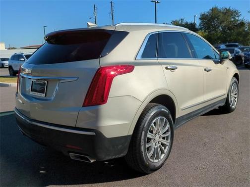 2017 Cadillac XT5 Luxury