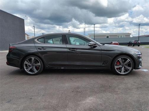 2025 Genesis G70 3.3T Sport Advanced