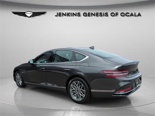 2025 Genesis G80 2.5T