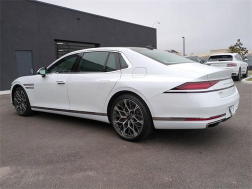 2025 Genesis G90 3.5T e-SC