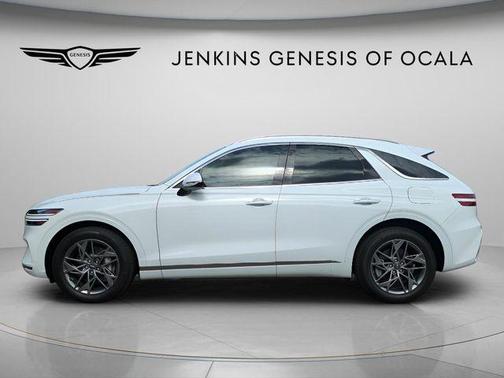 Alta White 2025 Genesis GV70 2.5T