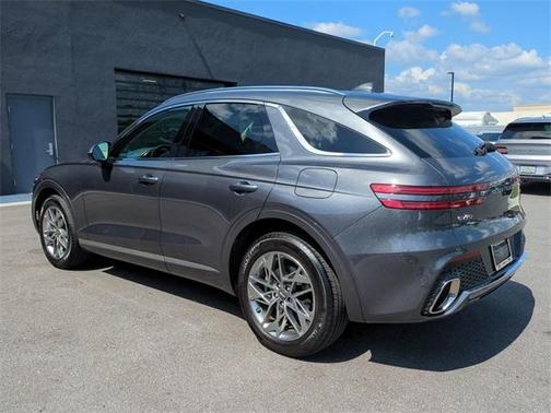 2022 Genesis GV70 2.5T