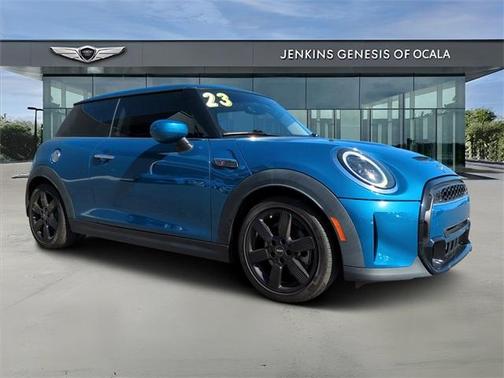 2023 MINI Hardtop Cooper