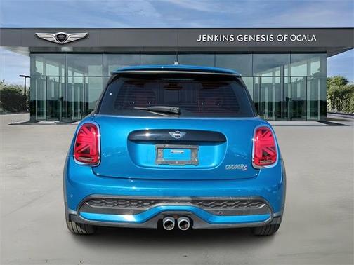 2023 MINI Hardtop Cooper