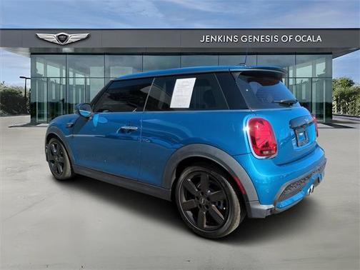 2023 MINI Hardtop Cooper