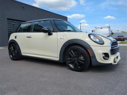 2018 MINI Hardtop Cooper S