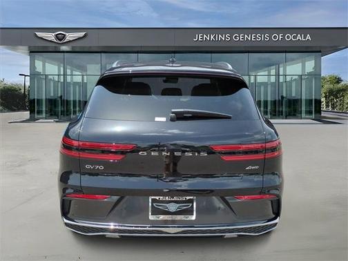 2026 Genesis GV70 2.5T Advanced