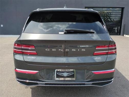 2025 Genesis GV80 2.5T