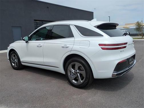 2026 Genesis GV70 2.5T