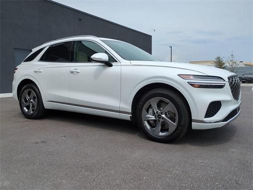2026 Genesis GV70 2.5T