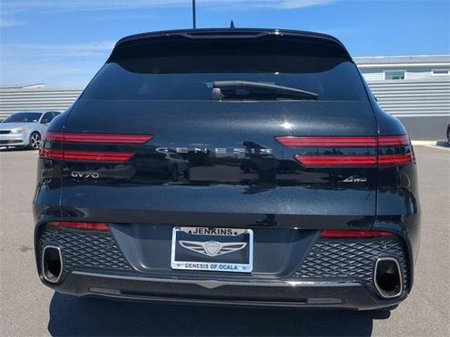 2022 Genesis GV70 2.5T