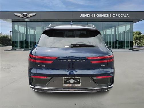 2026 Genesis GV70 2.5T Advanced