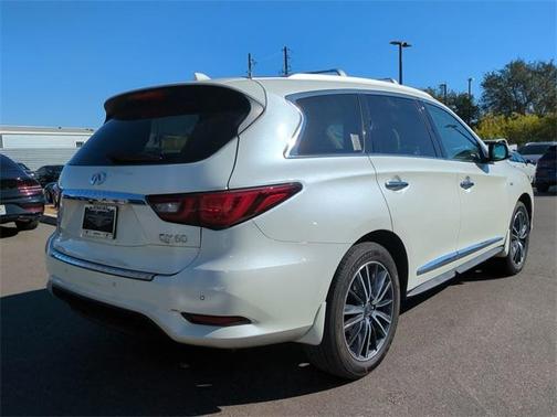 2019 INFINITI QX60 Luxe