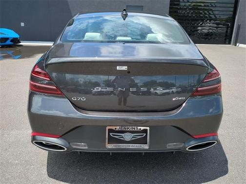 2025 Genesis G70 2.5T
