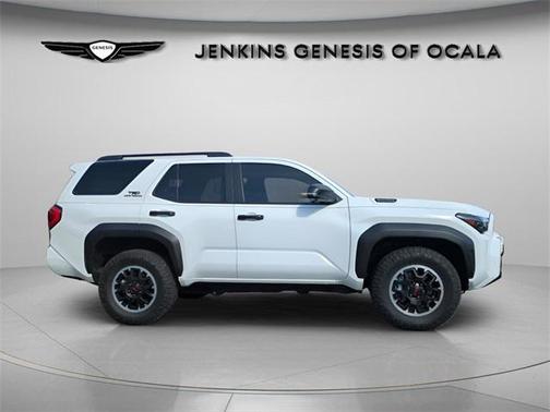 2025 Toyota 4Runner Hybrid TRD