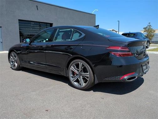 2024 Genesis G70 2.5T
