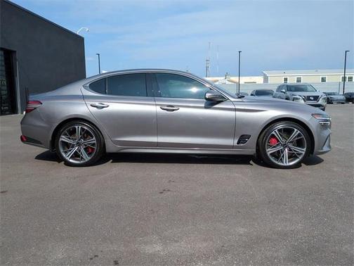 2024 Genesis G70 2.5T