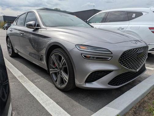 2024 Genesis G70 2.5T