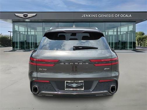 2025 Genesis GV70 2.5T