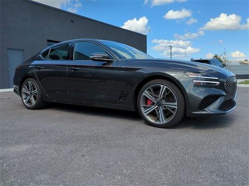 2024 Genesis G70 2.5T