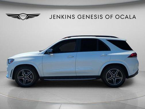 Blue 2022 Mercedes-Benz GLE 350 Base