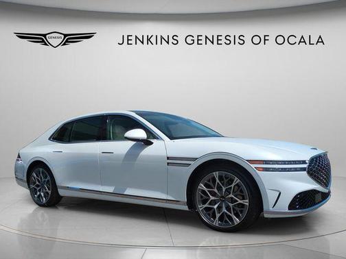 Uyuni White 2026 Genesis G90 3.5T e-SC