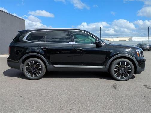 2023 Kia Telluride SX
